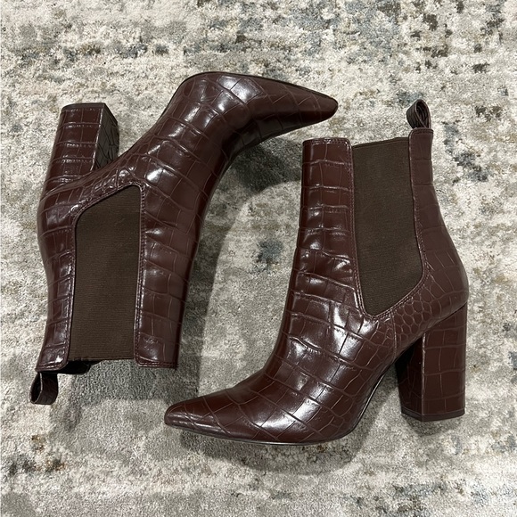 Steve Madden Women’s Ankle Bootie size 8.5 - Picture 3 of 4